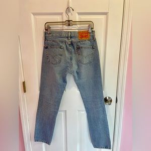 Men’s Levi’s 511 Slim Jeans in excellent condition.